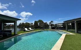 Lakeside Retreat